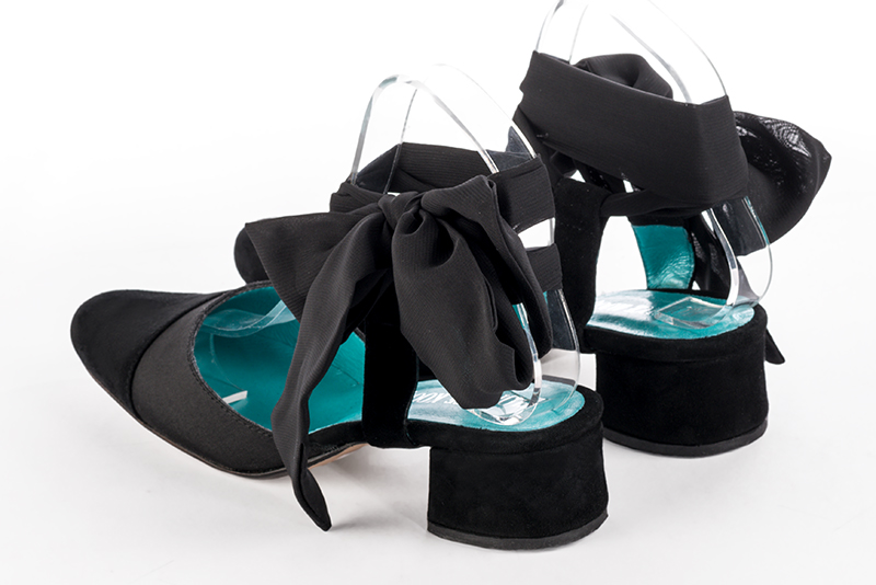 Matt black women's open back shoes, with an ankle scarf. Round toe. Low flare heels. Rear view - Florence KOOIJMAN